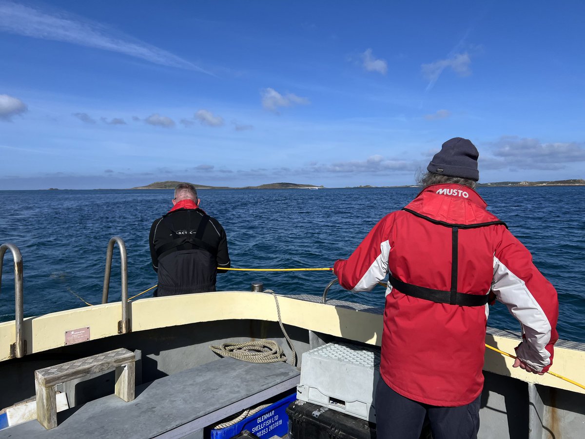 This week we are out supporting CISMAS on a @he_maritime funded project in the Scillies to undertake mag and sidescan survey. The survey will hopefully help reveal more about the Colossus #protectedwreck wrecking process. It’s a rather special place to work!