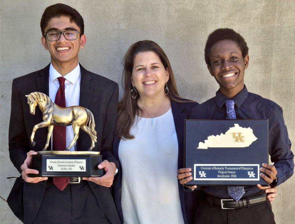 Hawks had a great showing at the UK TOC!

Waleed Haider- 2nd Place in Extemp
Johnpaul Buwule - Semis in Oratory

The WSD team of Natalie, Maya, and Ava went 4-2 and ended 10th place. 

Soar Hawks!!
