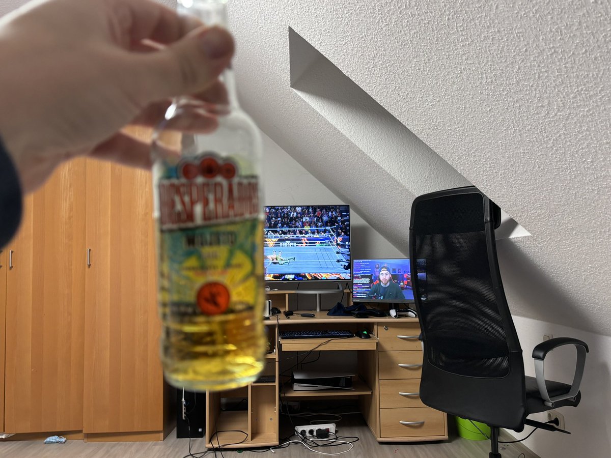 Schollchen1's tweet image. Watching #AEWDynasty with a #Desperados and @conman167