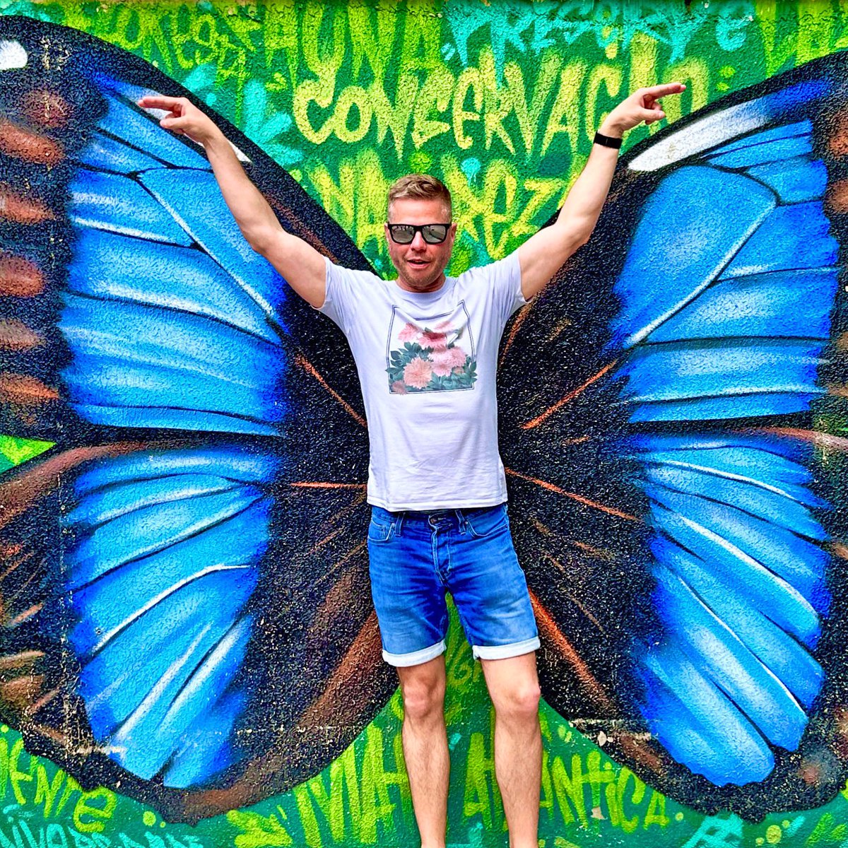Wings wide, heart open—letting the magic of Rio's street art carry me away on a breeze of inspiration!
 
#StreetArt #RioDeJaneiro #WingedWonder #RioMagic #ButterflyDreams #ilovegay #zaddy