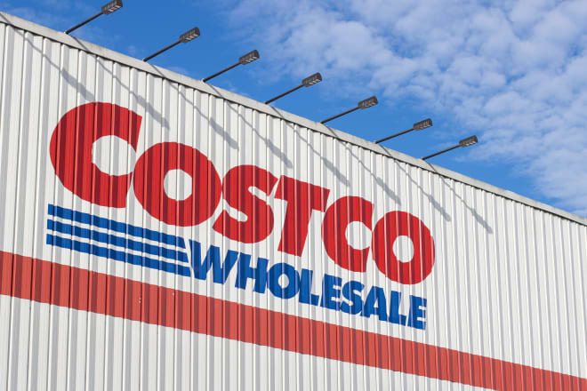 The 10 Frozen Foods This Nutritionist Always Buys at Costco dlvr.it/T5sTG0 #FoodampampCooking #syndicated | BidBuddy.com