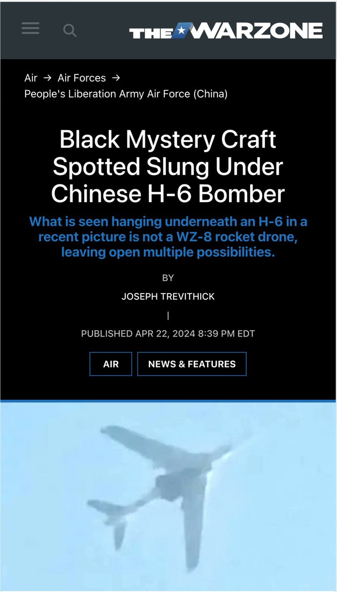 An image has emerged on Weibo purporting to show a 🇨🇳 H-6 bomber variant carrying what looks to be a large very dark-colored aerospace vehicle under its central fuselage. The object is not a WZ-8 rocket-powered supersonic spy drone, which is designed to be air-launched from a