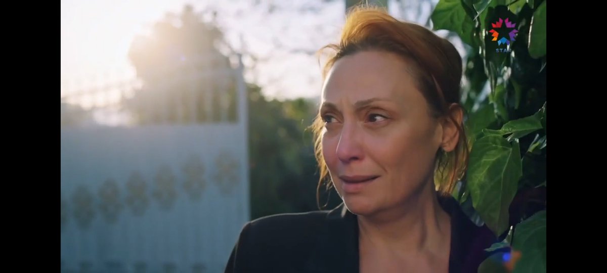 Ifo was enjoying herself way too much with Seyran being kidnapped and Ferit having a go at Halis.
Then Karma came & hit her with what she deserved.

#Seyfer
#YaliCapkini