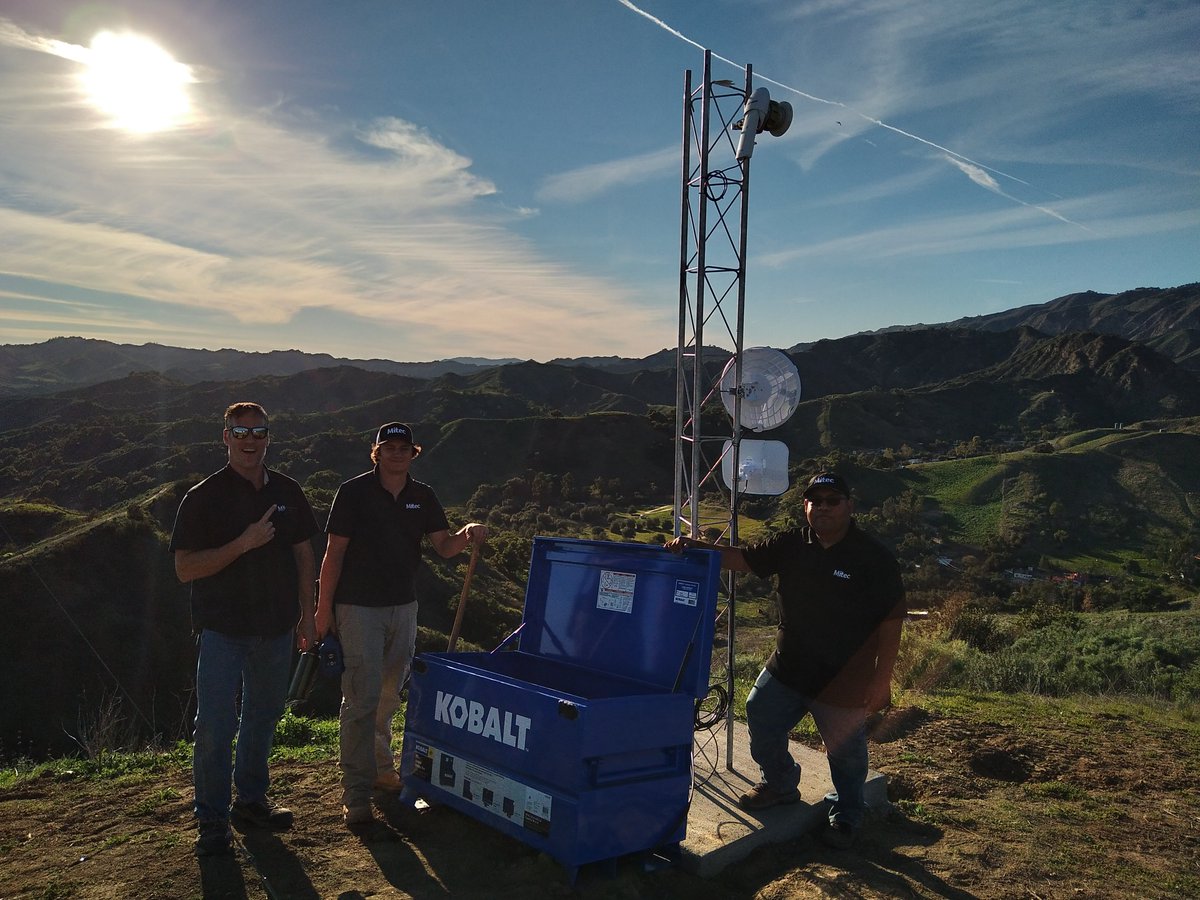 mitecsolutions_'s tweet photo. In recognition of Earth Day, we contribute to the environment by using sustainable energy via solar power to provide Internet services to Ventura County.

Mitec is also a California Green Certified business for other green initiatives we take. https://t.co/7NyVx5tzqa