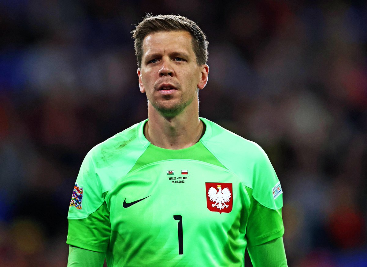 TEK FIRM ON POLAND EXIT POST-EURO 2024

Wojciech Szczęsny spoke to 'Foot Truck' and has confirmed his previous statements, in that he will leave the Polish national team after UEFA EURO 2024.

'Nobody is trying or will convince me to change this decision.'

#PZPN