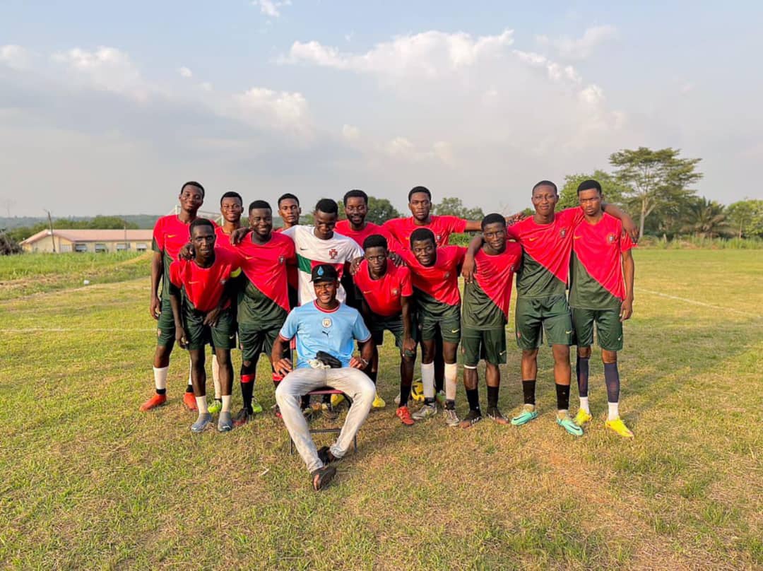 src_sjgcoh's tweet photo. Well, it's no news we always host and win. We hosted about 4 different teams on Saturday for our sporting activities for our SRc week celebration and we still emerged winners. Here are few pictures to display.🔥💃💃🥳. More updates loading
@ManuelBenking @Mr_Anim_ @sweet_debby8 https://t.co/BYveP2KYde