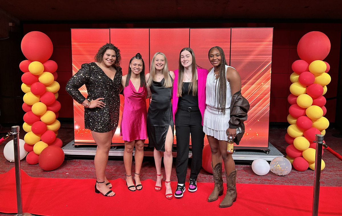 The girls are SHOWING OUT on the red carpet 🤩😍 🌪️🏀🌪️