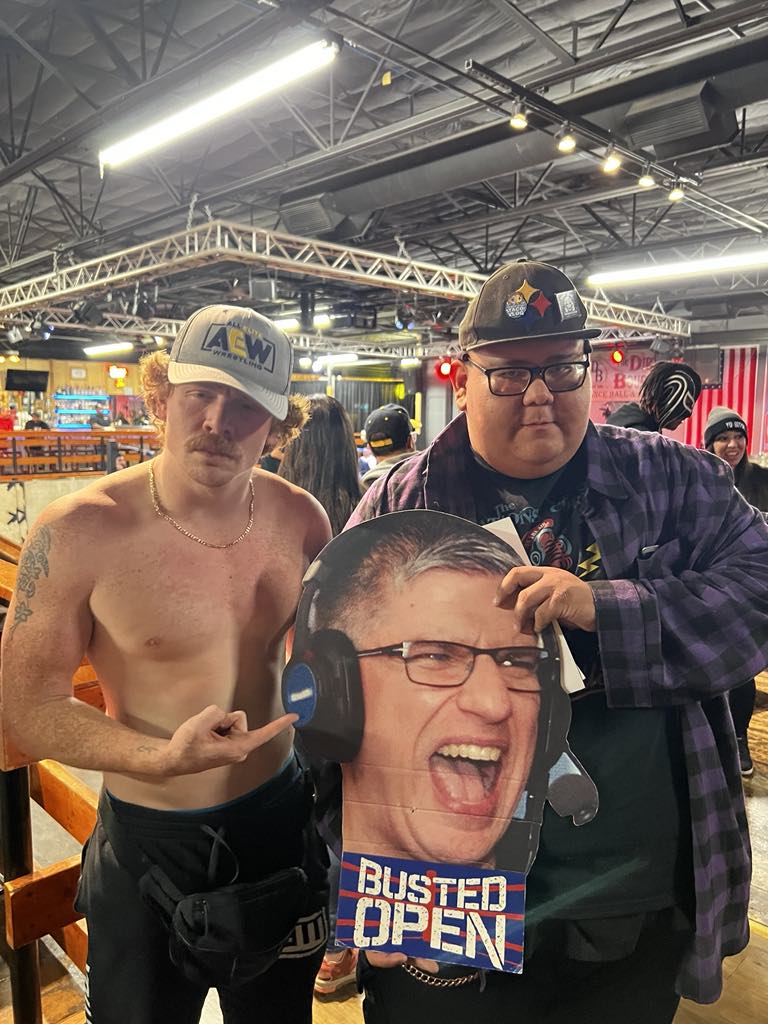 #BreakingGCW Was A Blast And A Success In The Books. Got To Meet Some Awesome Pro Wrestlers With @davidlagreca1 Fathead.

@NationsCorner 
@BustedOpenRadio 
@GCWrestling_ 

#BustedOpenNation
#NewMexicoChapter
#NationsCornerCrüe
#NationsCornerOnLocation
#BustedOpen247