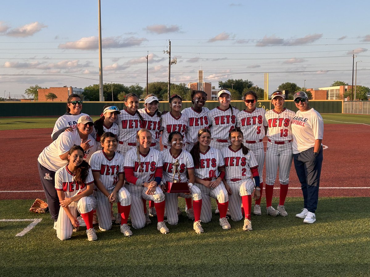 Your @Vmhs_softball Lady Eagles are District Champs! Not a better coaching staff or harder working group of girls in the State! #EATTNT #AllGasNoBrakes #Team9