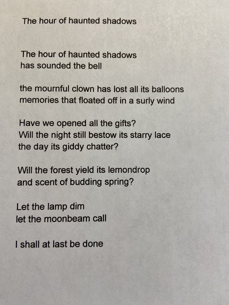 For this week’s amazing Shakespeare challenge and @TopTweetTuesday, the brilliant @RichlyEvocative hosting, here is my own The hour of haunted shadows…My modern nod to Will himself…🏰