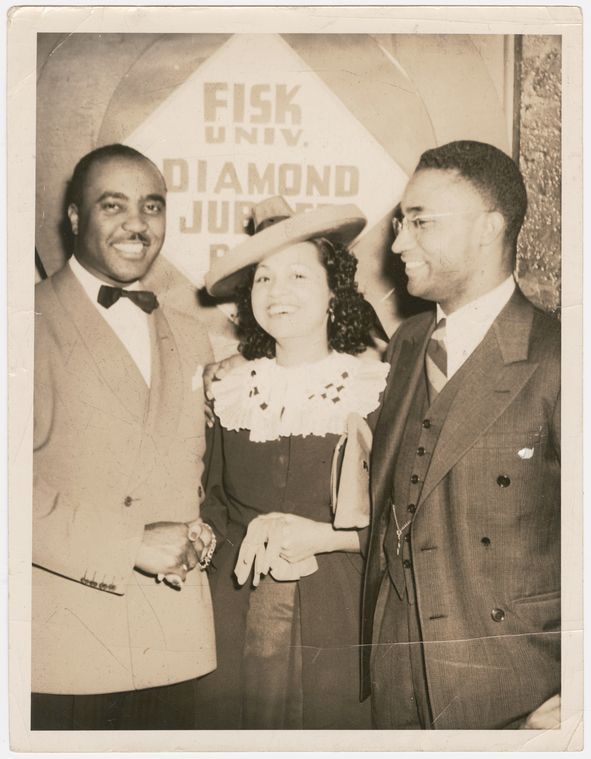 Lawrence D. Reddick (right), historian, professor, and writer, is photographed with his wife, Ruth, and bandleader Jimmie Lunceford at Fisk University in 1941. 

🔗 buff.ly/4au68YP