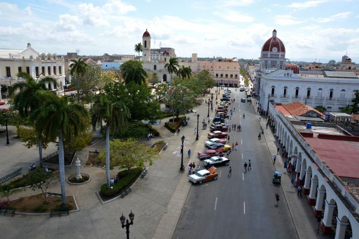 ¡Muchas felicidades para la hermosa ciudad de #Cienfuegos en su 205 aniversario!
#JuntosXCuba 🇨🇺
#CienfuegosXMásVictorias