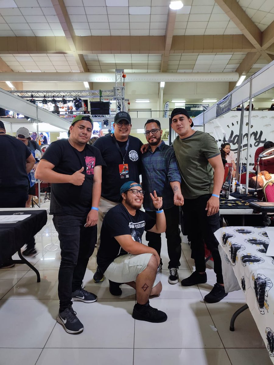 C_linarez's tweet photo. Este fue por mucho, uno de los mejores findes de mi vida, Toque, cante, Me tatué, volé pero sobre todo fui feliz con mi hermanos haciendo lo que amo.

Gracias TABÚ TATTOO FEST.

Nos vemos en Mayo TEGUS https://t.co/Ova8hDsdHQ