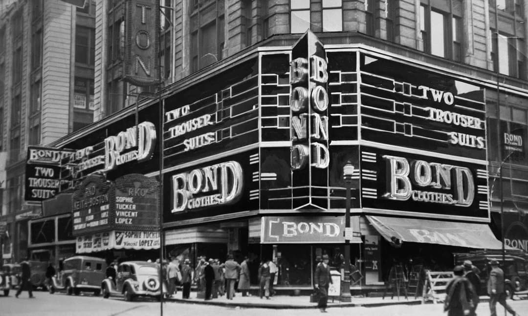 Thanks to George Rizer for this one! It seems you get two pairs of pants with your suit ( gotta be a Seinfeld reference here)...anyhow, no date - but clues....OK, we're now getting 616 Washington St ( corner Essex) for Bond, which apparently moved to Summer St some time…