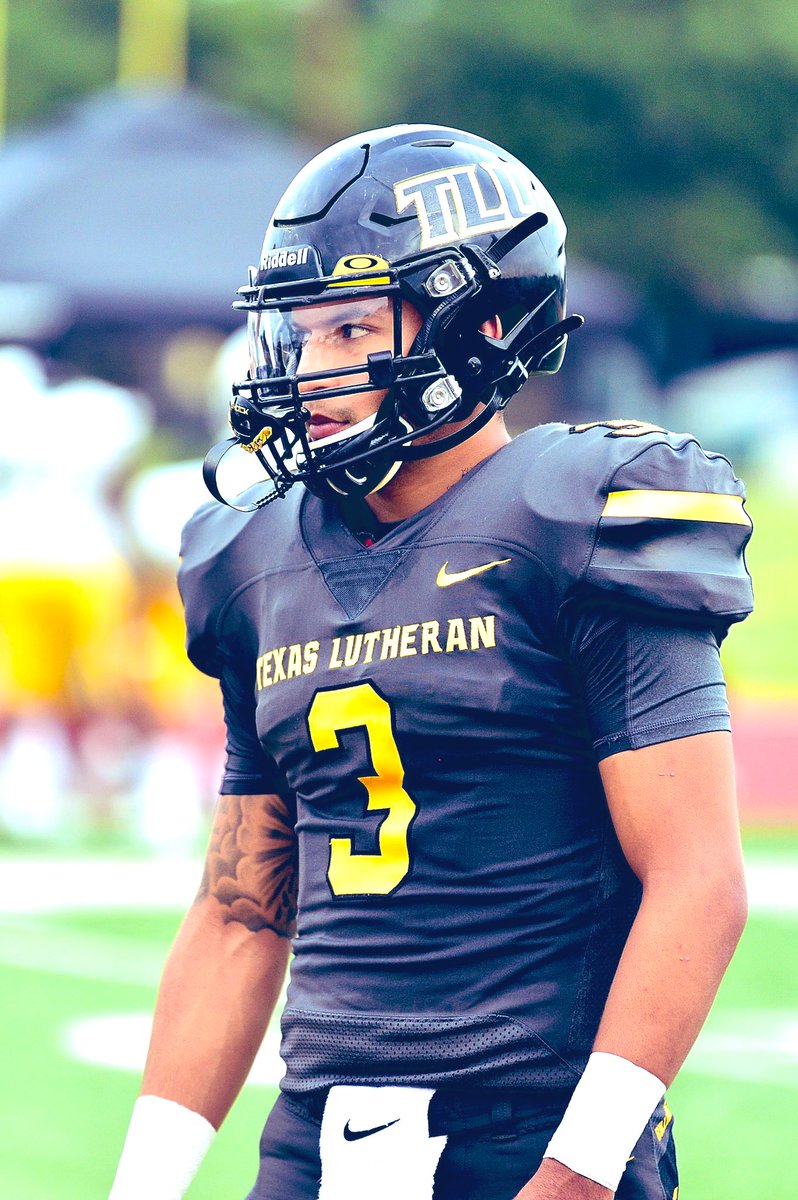 2023 THOMAS EDDY AWARD 🐶

Sr. QB - Seth Cosme 

#TooLiveU | #PupsUp