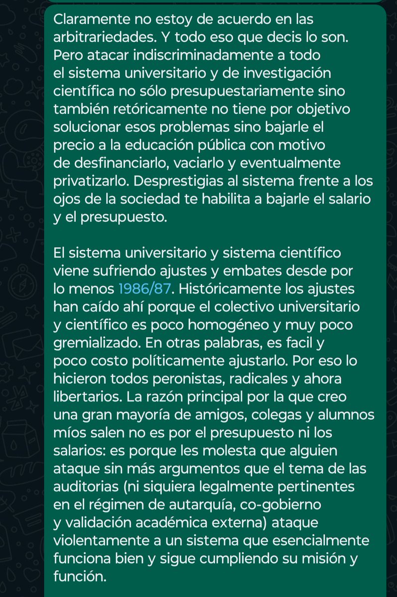 sebafreille's tweet photo. No se si hago bien o mal. Pero respondí a un planteo de un amigo con una reflexión algo elaborada pero medio en caliente. Y creo quedó bien y resume las razones por las que marcho. Hechas esas aclaraciones, ahí va #MarchaFederalUniversitaria https://t.co/eg81qBtIQS