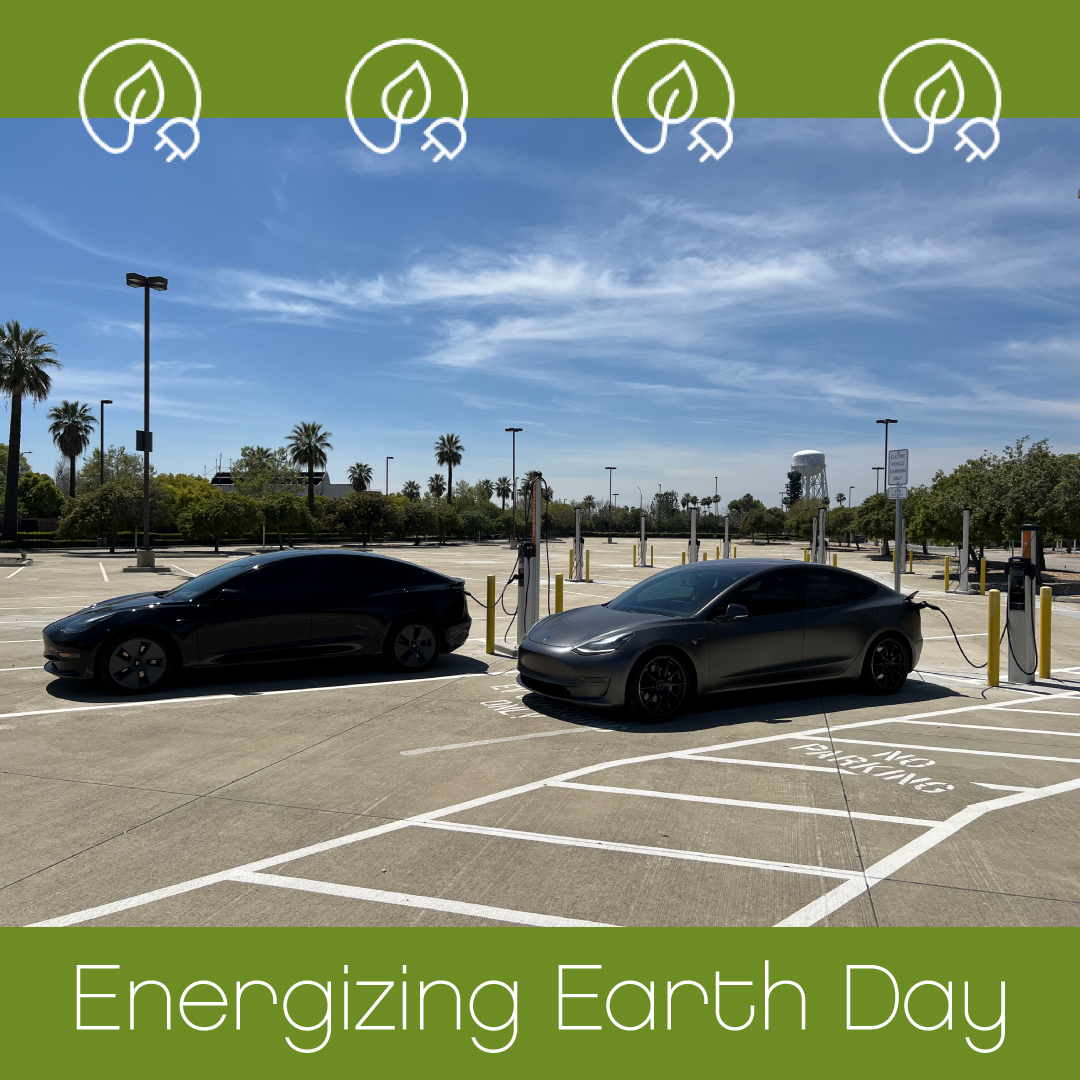 ENERGIZING EARTH DAY 🔋🚘🔌: @SBDAirport now offers electric vehicle charging stations by @chargepointnet. They are located in various location around the airport including the domestic terminal parking lot where the $5.00 daily rate applies. #FlySBD #EarthDay ♻️ #EVChargers