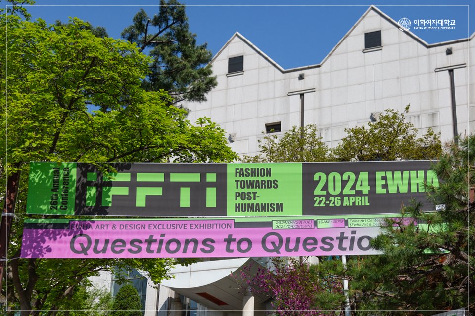 EwhaWomansUniv's tweet photo. โIFFTI 2024 EWHAโ
Annual event held in various cities around the world since 1998, this time in Seoul!
Ewha students are invited to this event where you can build a global network!
#IFFTI #specialexhibition #filmawards #free #fashiondesign #ewhawomansuniversity #EWHA #UNIV https://t.co/tw1DiE1PM8