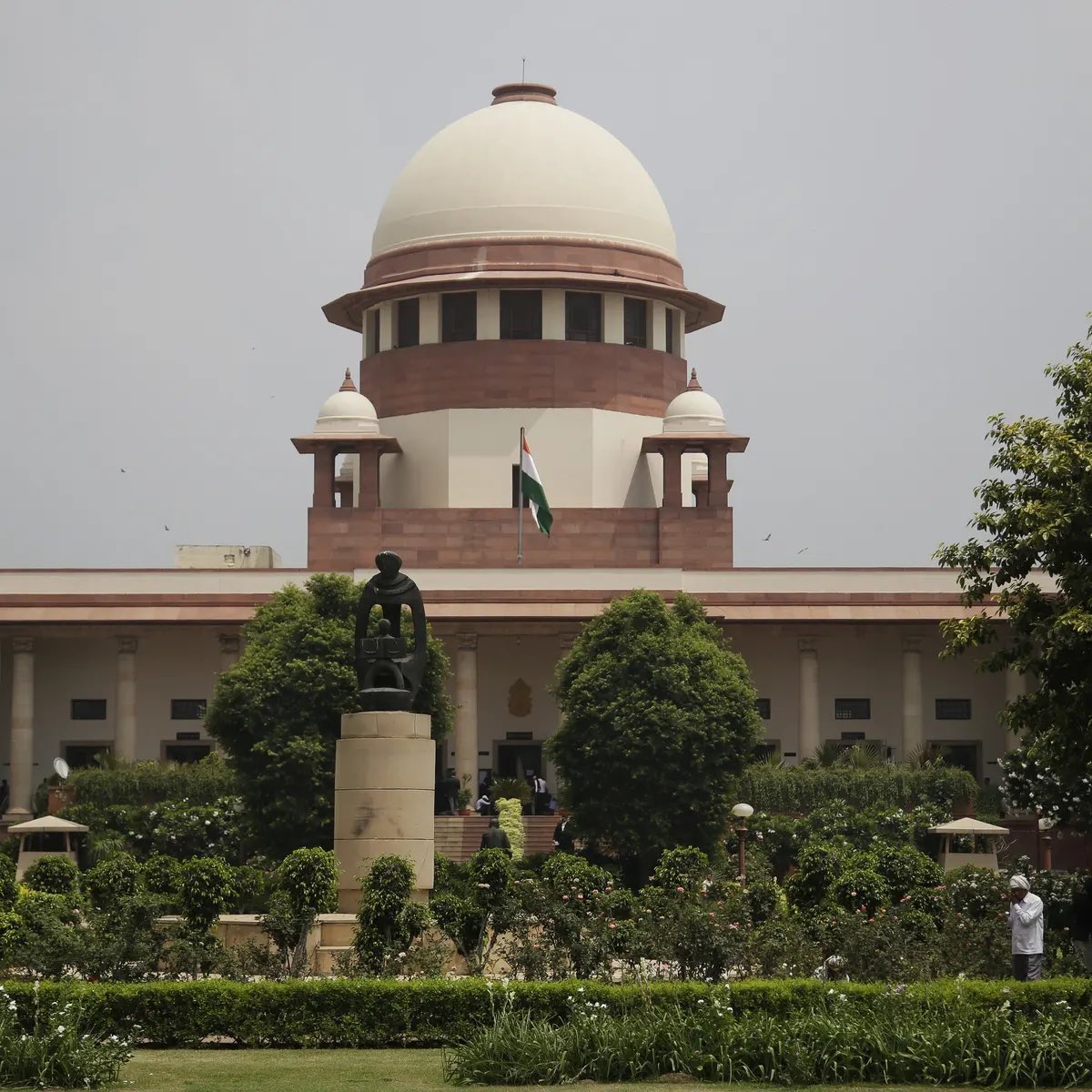 INDIAN supreme COURT has ruled that downloading and watching CHILD PORN is NOT a CRIMINAL offence 253,000 INDIAN NATIONALS MIGRATED TO THE UK LAST YEAR. How many more kids lives are going to be ruined at the hands of this government? Indians accounted for 43% in the student