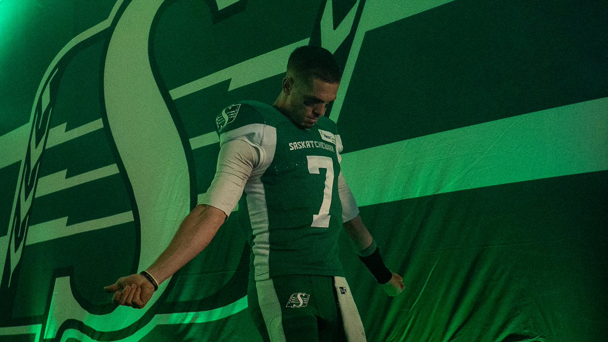 via CFL.ca Marshall Ferguson breaks down how five things, like 'a healthy and ever-accurate' Trevor Harris, and 'an organization-defining home run' could 'lead the Rider resurgence' this season. 📰 bit.ly/3WbOwxk