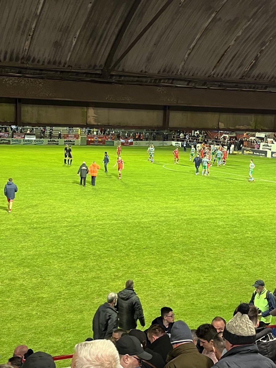 Stalemate at Tolka and Shels stay top. Terrible pitch meant this was no spectacle.