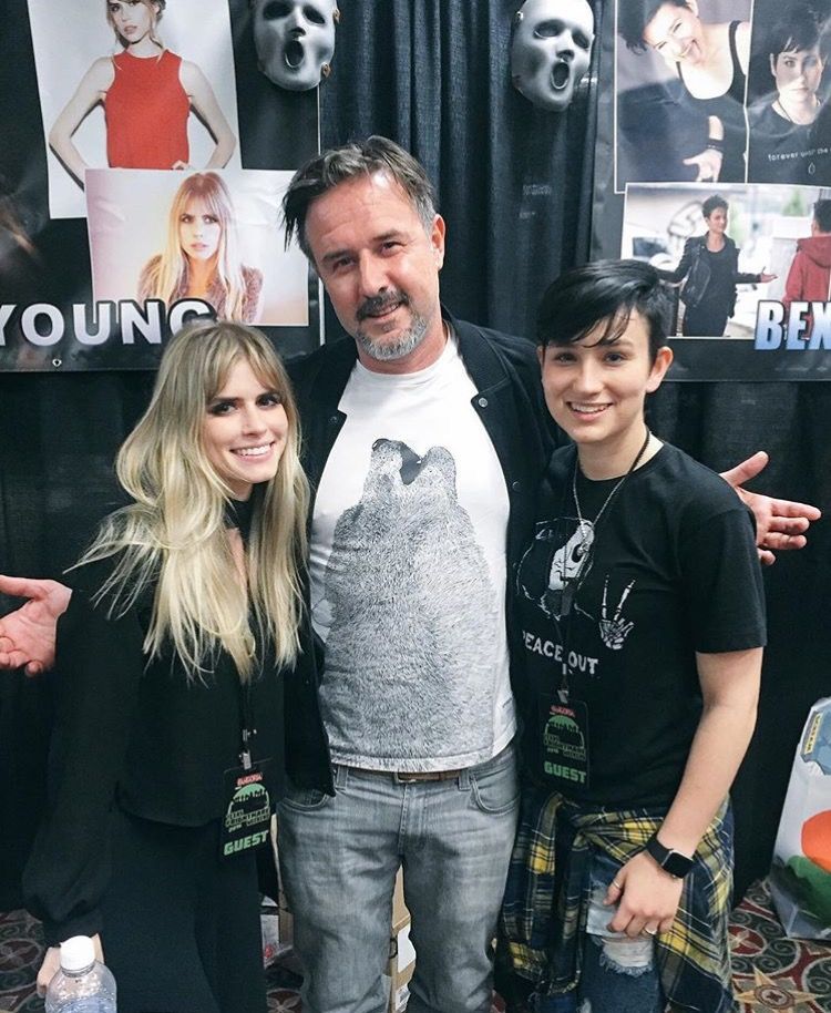 MTTamurex's tweet photo. David Arquette, Carlson Young and Bex Taylor-Klaus
#Scream #ScreamMTV https://t.co/jy816AdUnS