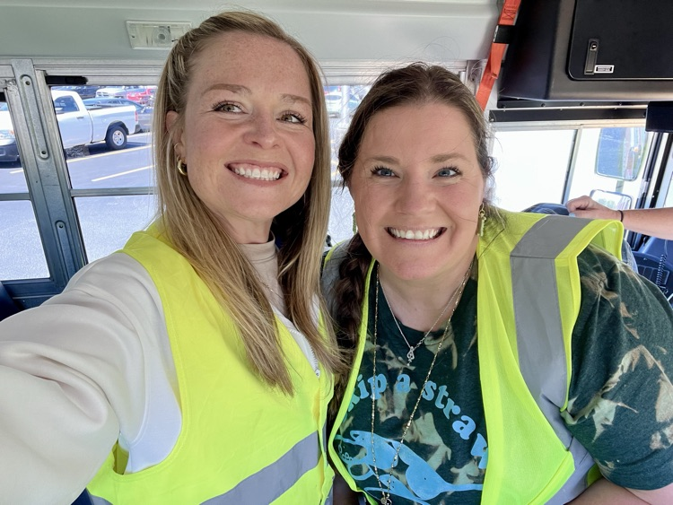 BremenCS's tweet photo. In honor of earth day, Zoology and AP Environmental classes picked up trash in several locations around town.  We picked up a total of 38 bags of trash! @keepharalsonbeautiful @keepmericabeautiful #152pickupchallenge https://t.co/HG9kEYFT16