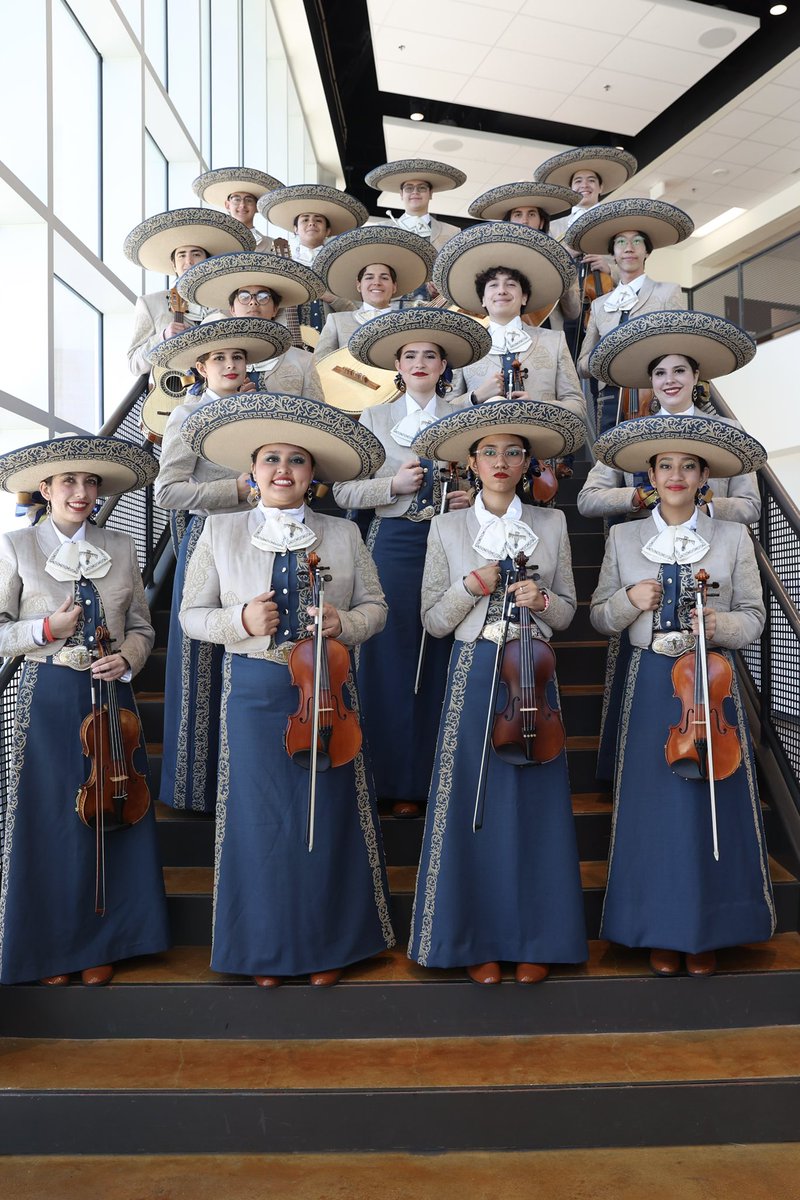 Welcome to TALAS El Paso Conference 2024 @coronado_high @ELPASO_ISD 💫 Mariachi Oro de Coronado Director: Leslee Way