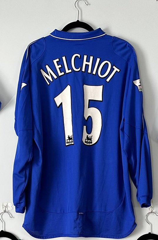 FOR SALE One for the older Chelsea fans 👀 Match Worn Mario Melchiot worn vs Middlesborough! From the collection of Boateng via CFS! £300 takes it!