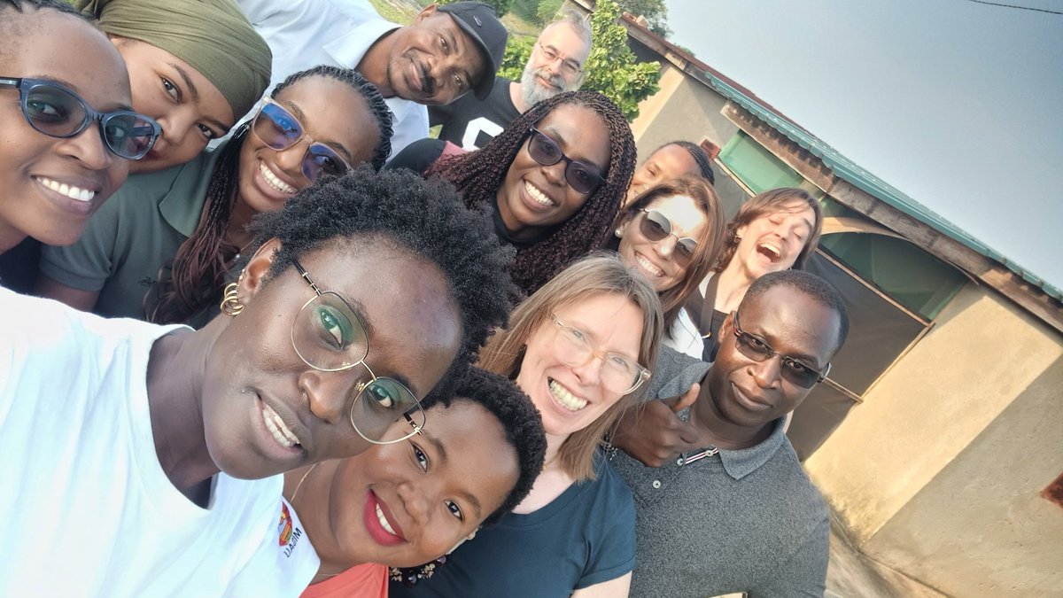 Massive thx to @mopiyo2 & colleagues from @Manhica_CISM for hosting @VectorsGlasgow @ifakarahealth & @IrssF for an excellent meeting on Infrared Spectroscopy for malaria surveillance last week. Obrigada!