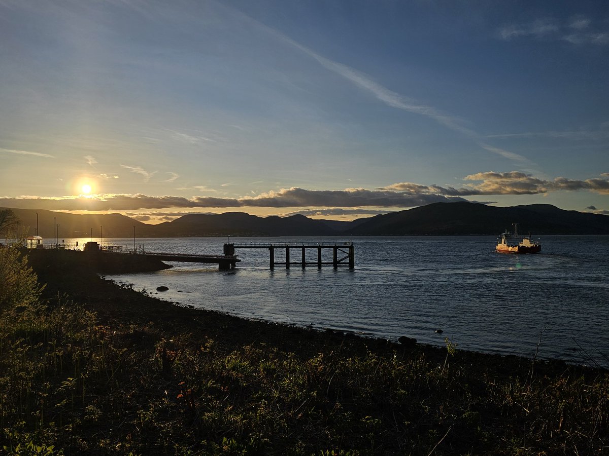 The Sun..d of Seil

@Western_Ferries

#Gourock #Dunoon #Scotland