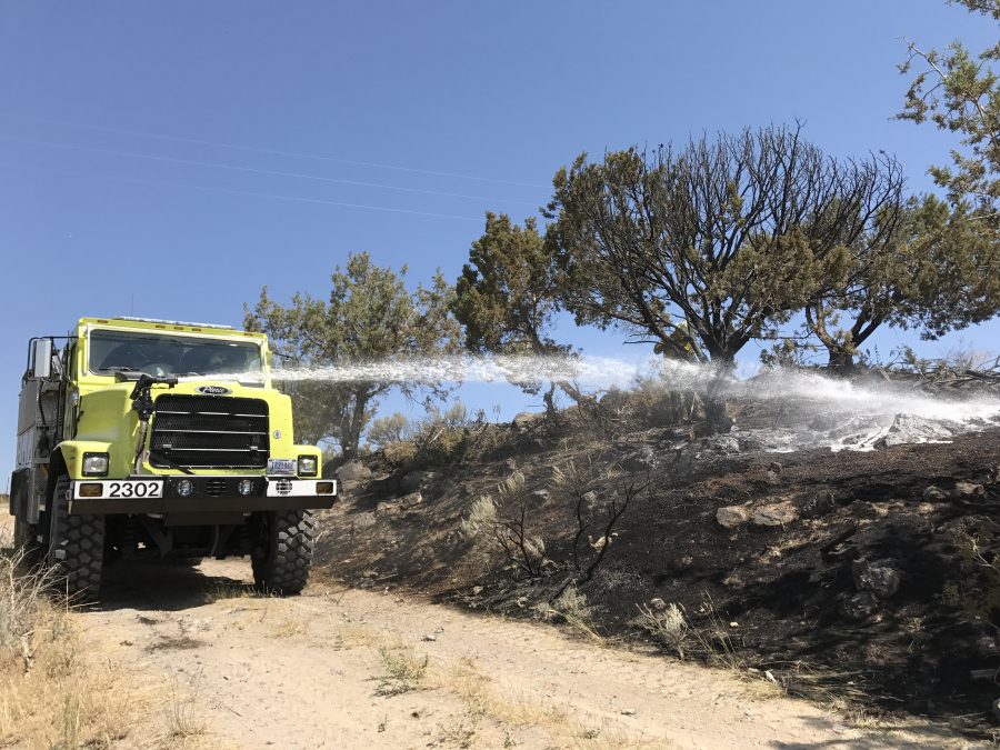 Nationally, the number of injuries and fatalities among responders who are responding to roadside incidents is increasing. #Firefighter and public safety will always be the number one priority❗️ nwcg.gov/6mfs/vehicles-… #6MFS