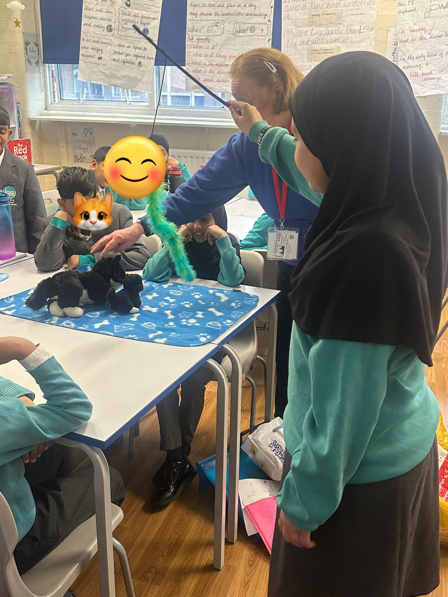 Thank you to Pam from @CatsProtection who delivered a fantastic workshop - children learnt how to keep cats safe and make them feel loved in their ‘furever’ homes! 😻🏠🥰

@arktindal