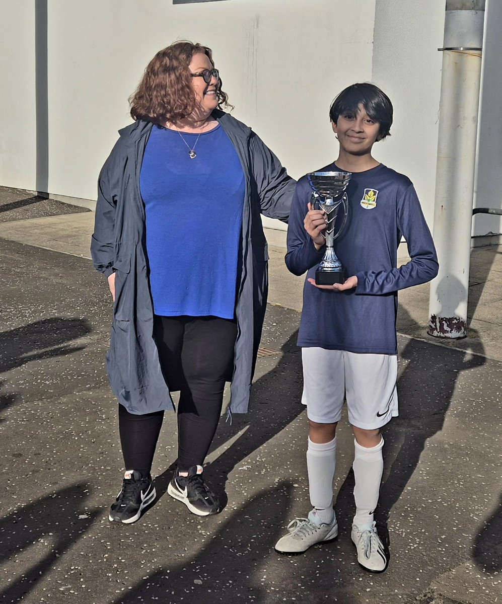 GraemeRodger4's tweet photo. Today saw the inaugural Sarah Clark Cup. Sarah was the epitomy of what school football should be about, giving children a chance to play and doing so with a smile. She will always be missed by all at GSFA Scotstoun. We were honoured to have @gingerwhinger74  present the trophy https://t.co/L9WjciVL9r
