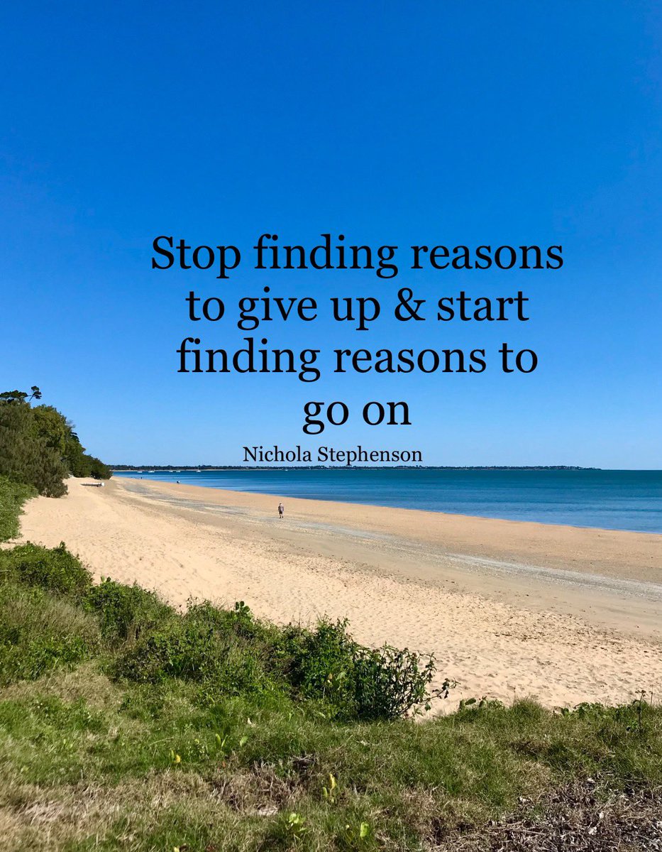 Stop finding reasons to give up & start finding reasons to go on 💪🏻

#positive #mentalhealth #mindset #joytrain #successtrain #thinkbigsundaywithmarsha #thrivetogether