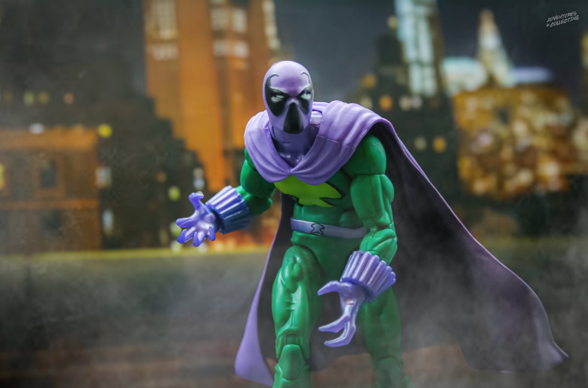 🕸️ON THE PROWL🕸️

It’s #MarvelMonday and we’re putting over the new #MarvelLegends retro The Prowler!

Save 15% at dioramaprints.com with code AIC

🧸: @hasbropulse 
📸: @canonusa
💡: @neewerofficial 
🖼: @dioramaprints 

#toyphotography #marvel #toys #actionfigures #marvel
