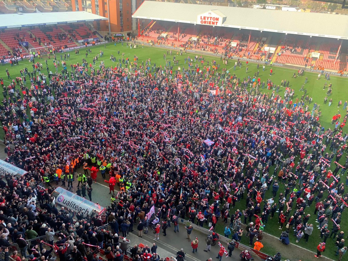 One year ago…

Leyton Orient beat Crewe Alexandra by two goals to nil and clinched the Sky Bet League Two title for our wonderful friend and #YellowSport colleague, Rowland Lyons. 

They won it for Whoosh 🏆 Always in our thoughts 🙏