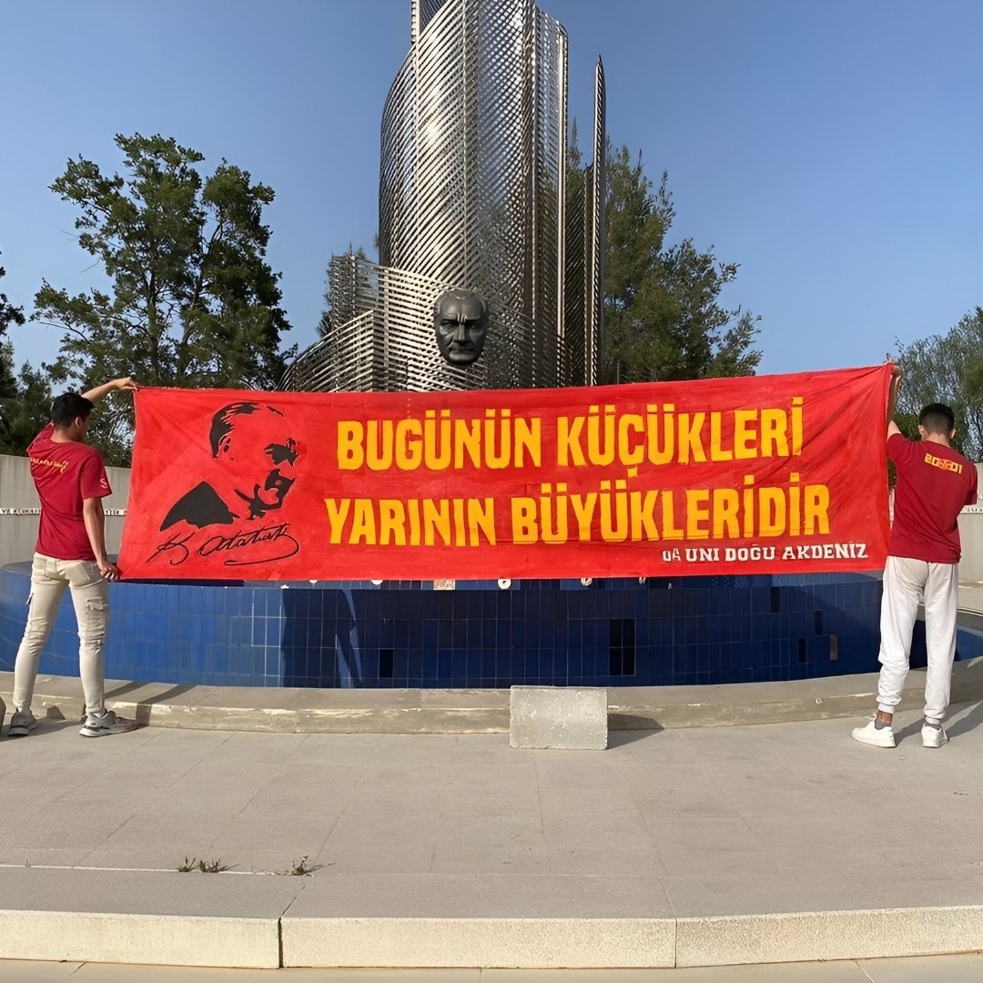 uAUNIDAU's tweet photo. “BUGÜNÜN KÜÇÜKLERİ, YARININ BÜYÜKLERİDİR!”

23 Nisan Ulusal Egemenlik ve Çocuk Bayramı kutlu olsun!

#ultrAslanUNI #23Nisan https://t.co/ntDvwK8br2