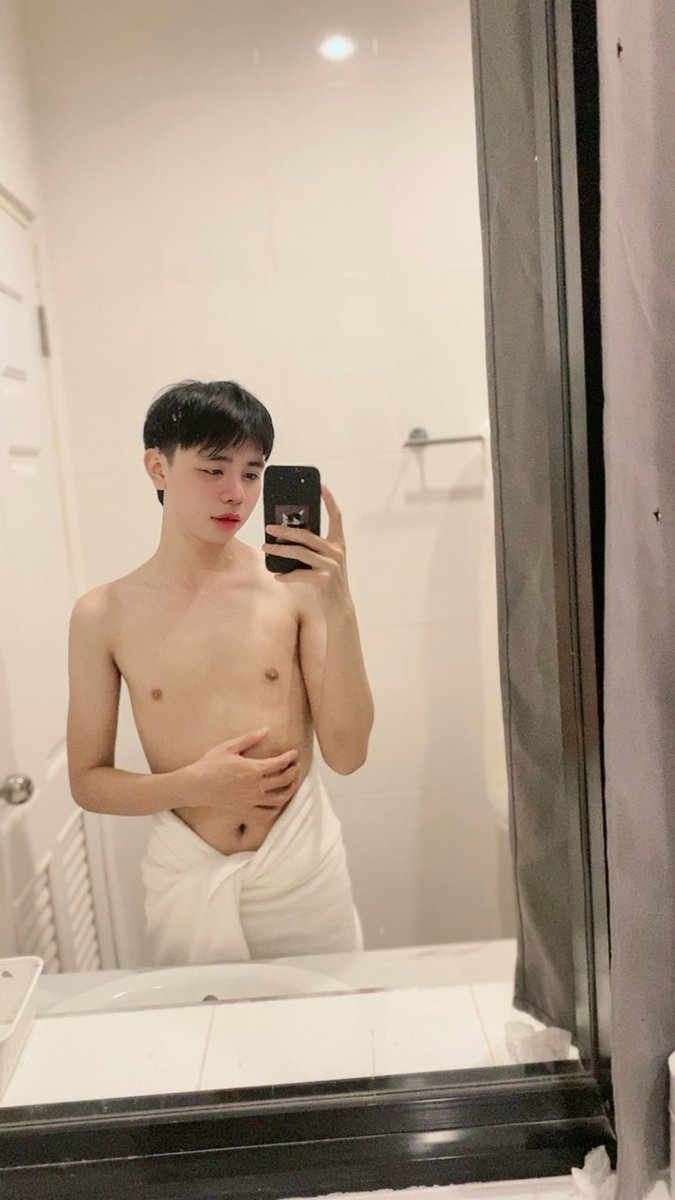 petepachara's tweet photo. นอนไม่หลับอ่ะเง่นน💦😝 #มมส #มมสนัดเย็ด https://t.co/v8Pdy1NZYt
