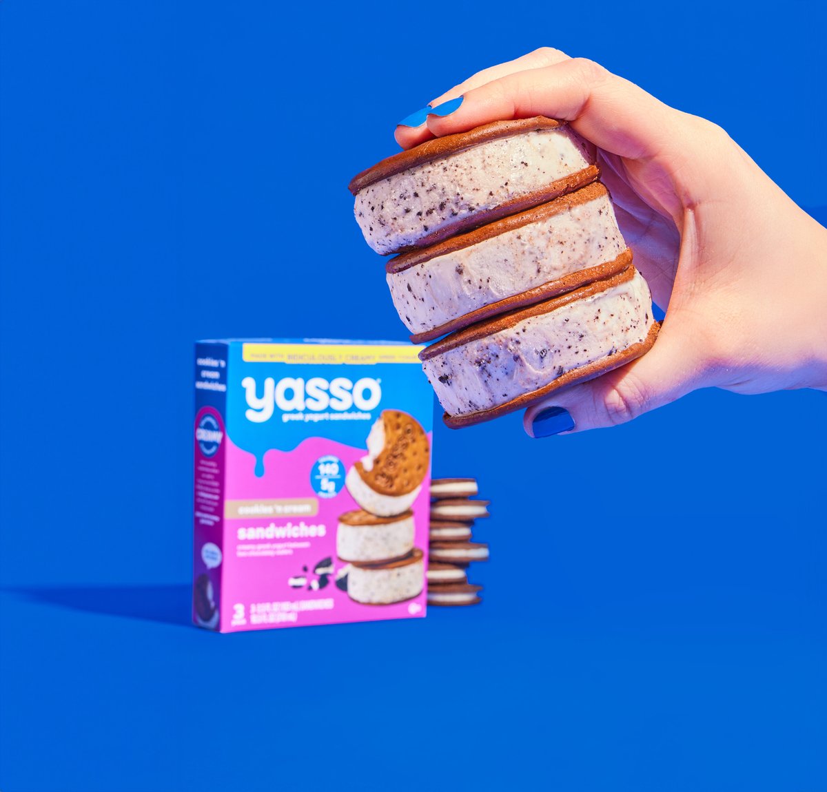 Consider your snackspectations exceeded 😉

Find NEW Cookies 'n Cream Sandwiches at a store near you!