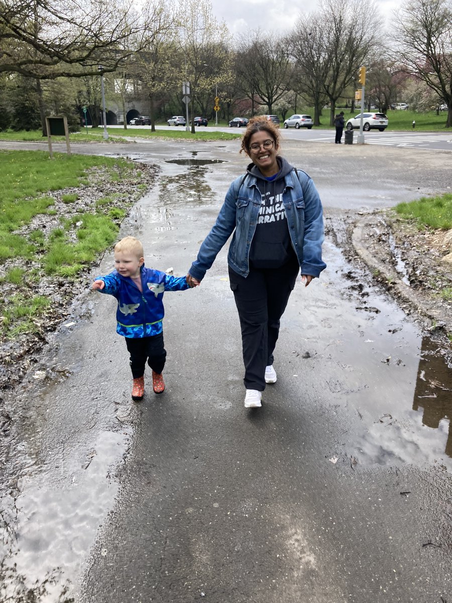 Thank you to our wonderful partners at @ConEdison (and our wonderful toddler assistant!) for joining us at The James Baldwin Outdoor Learning Center for a great Saturday of trash pickup and sustainability. This is how CitizensNYC does Earth Week! 💪