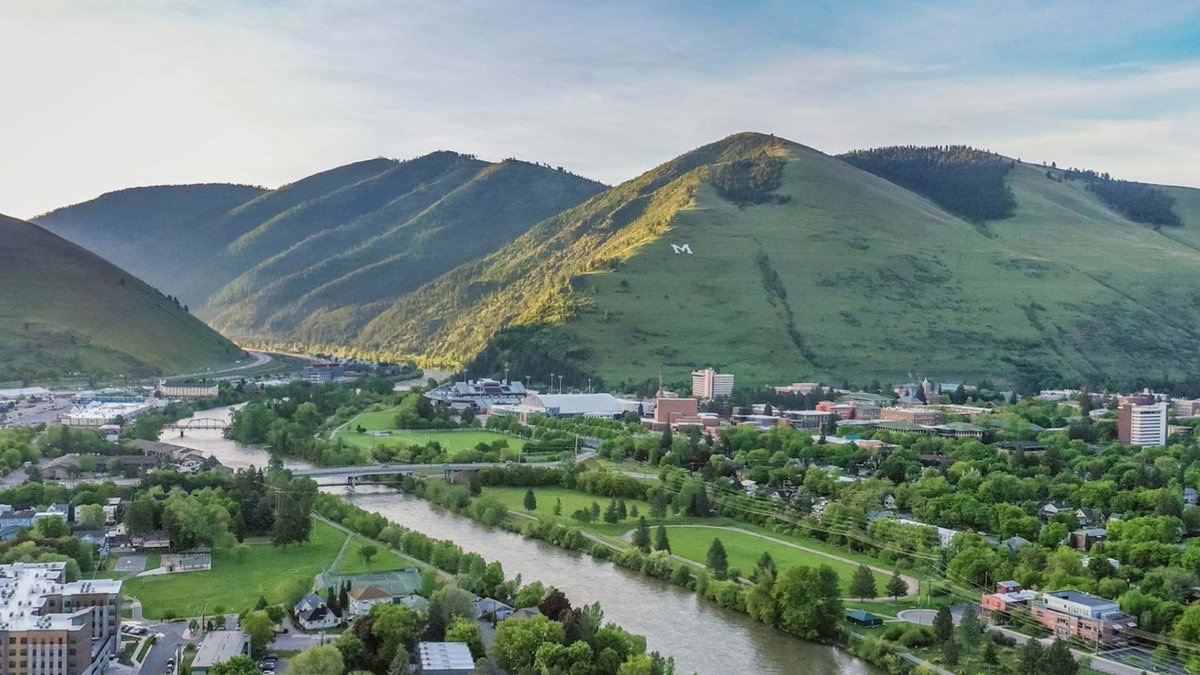 GoodOlGrizzlies's tweet photo. In honor of Earth Day…

Let us introduce you to Missoula, Montana 🌲⛰️ https://t.co/mnNx619mtm