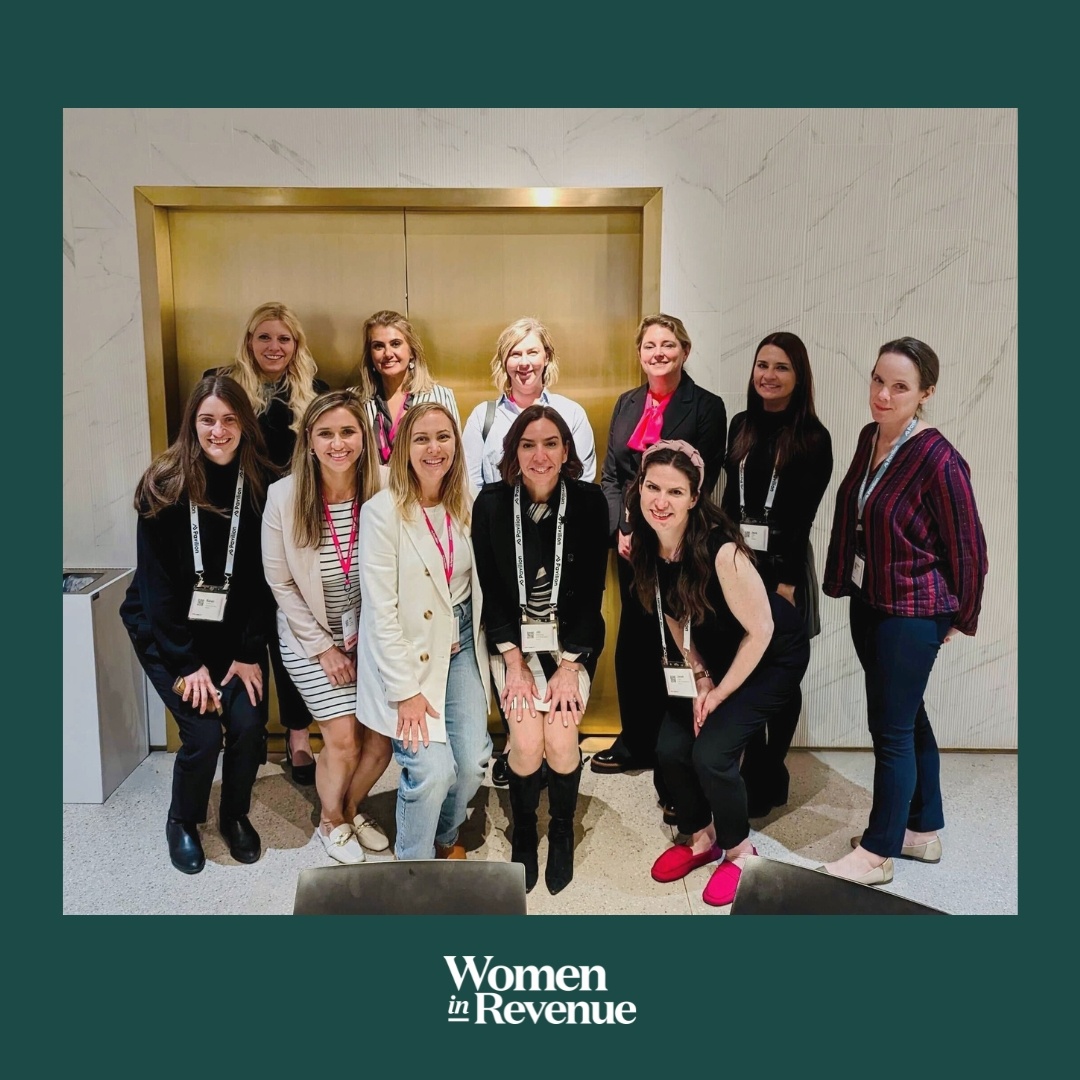 Cheers to a successful CMO Summit in NYC last week!! 👏 Tthank you @Join_Pavillion for facilitating such a meaningful event dedicated to advancing thought leadership in marketing! We look forward to future events that champion diversity, equity & excellence in our industry.