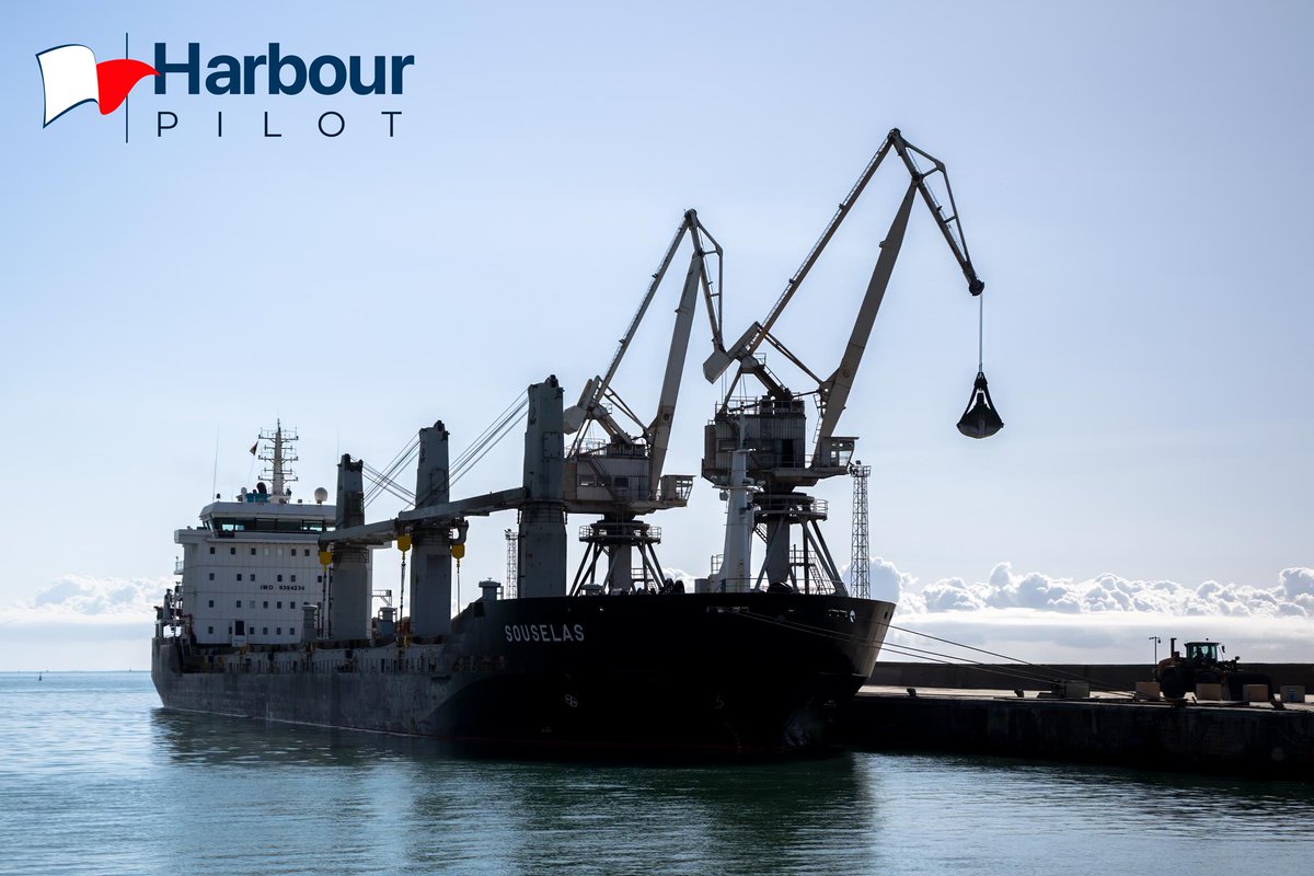 Souselas berthed Alcanar/Cemex port. 
harbourpilot.es/wp-content/upl…
#port #shipping #maritime