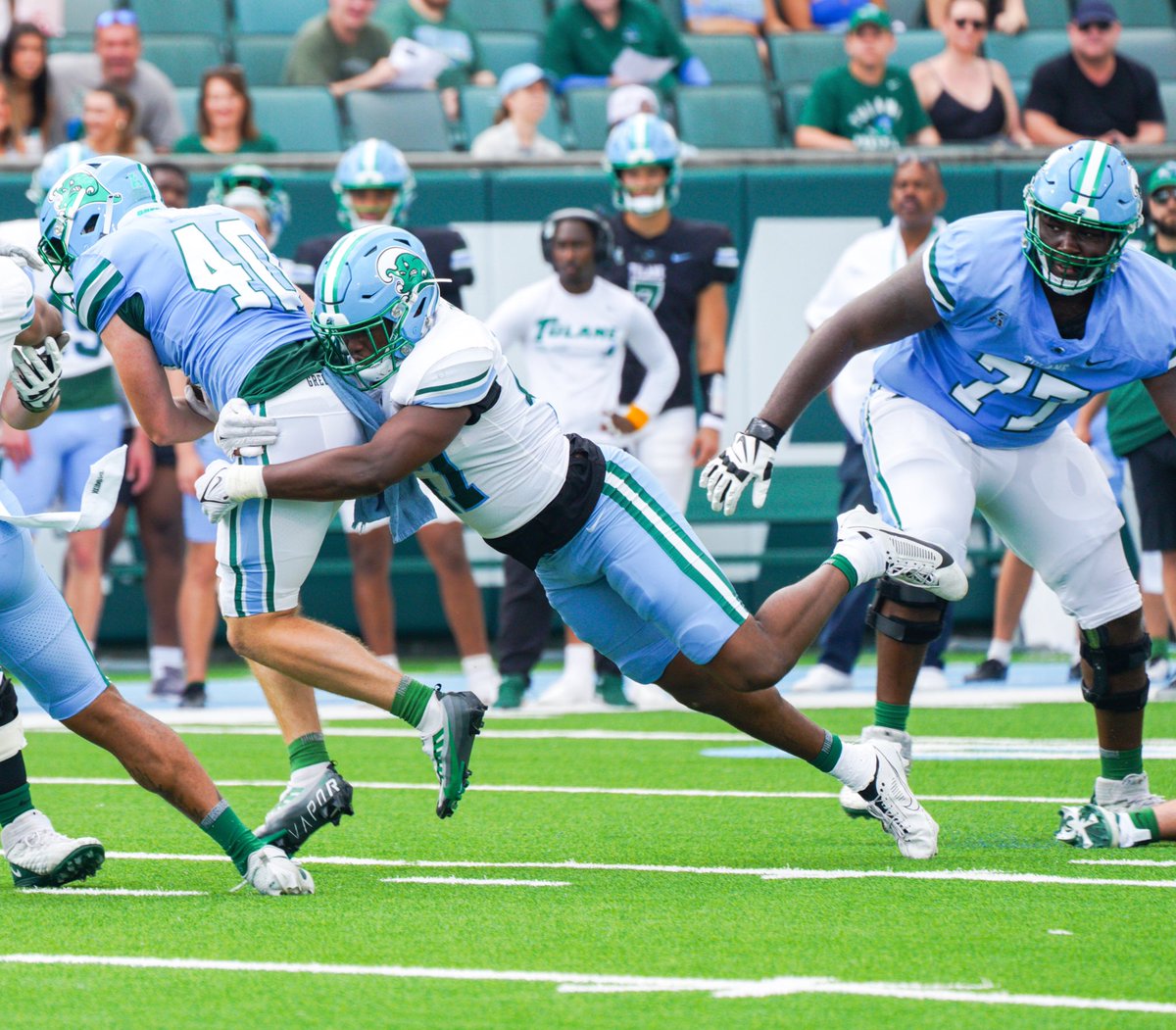 AJ Thomas 🌟 tweet media