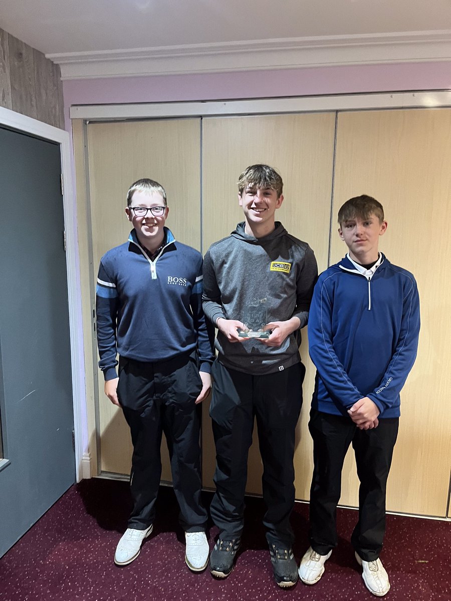 Weather was not great 🌧, but that didn’t dampen the spirits. Whilst collecting the trophy for winning the area knockout 🏆🥇<a href="/schoolsgolf/">ISGA</a> <a href="/WorksopHead/">Dr John Price</a>