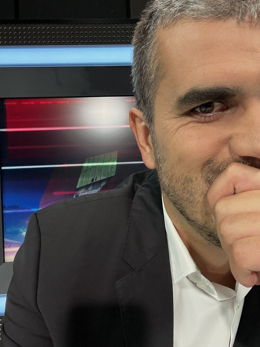 cgpliberal's tweet photo. Fui informado que comentar na televisão era bom para a carreira política e aqui estou. Daqui a pouco na CNN. https://t.co/02vz8A33IW