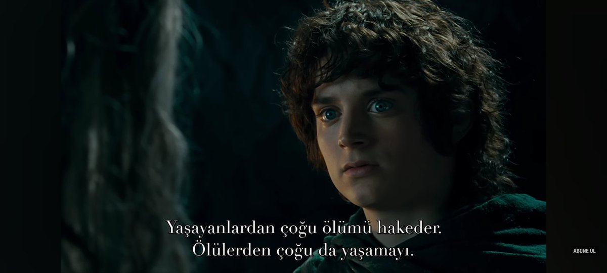 Yaşayanların çoğu ölümü hakediyor,
Ölülerden çoğu da yaşamayı