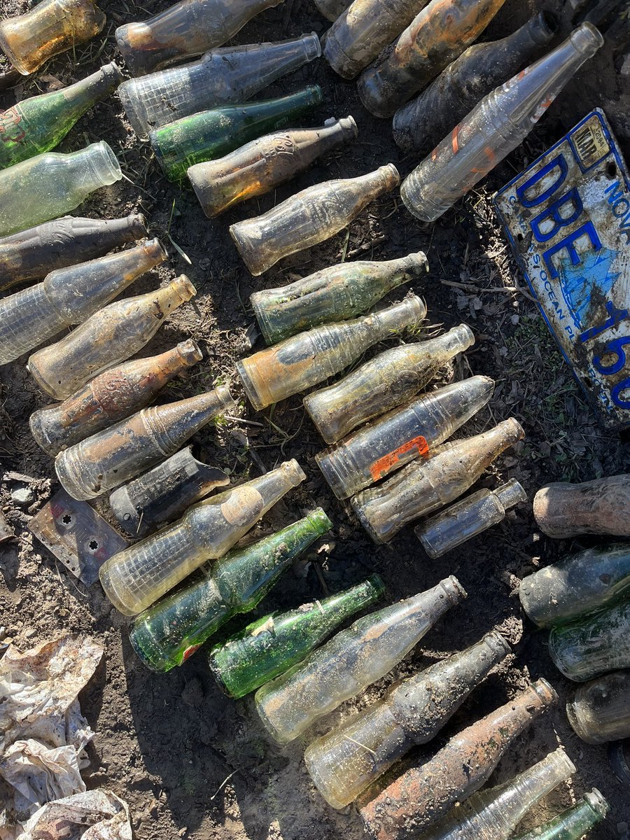 My boys wanted to join me for Earth Day, so they cleaned up on shore while I was in the water. So much stuff came out of the river 🤯