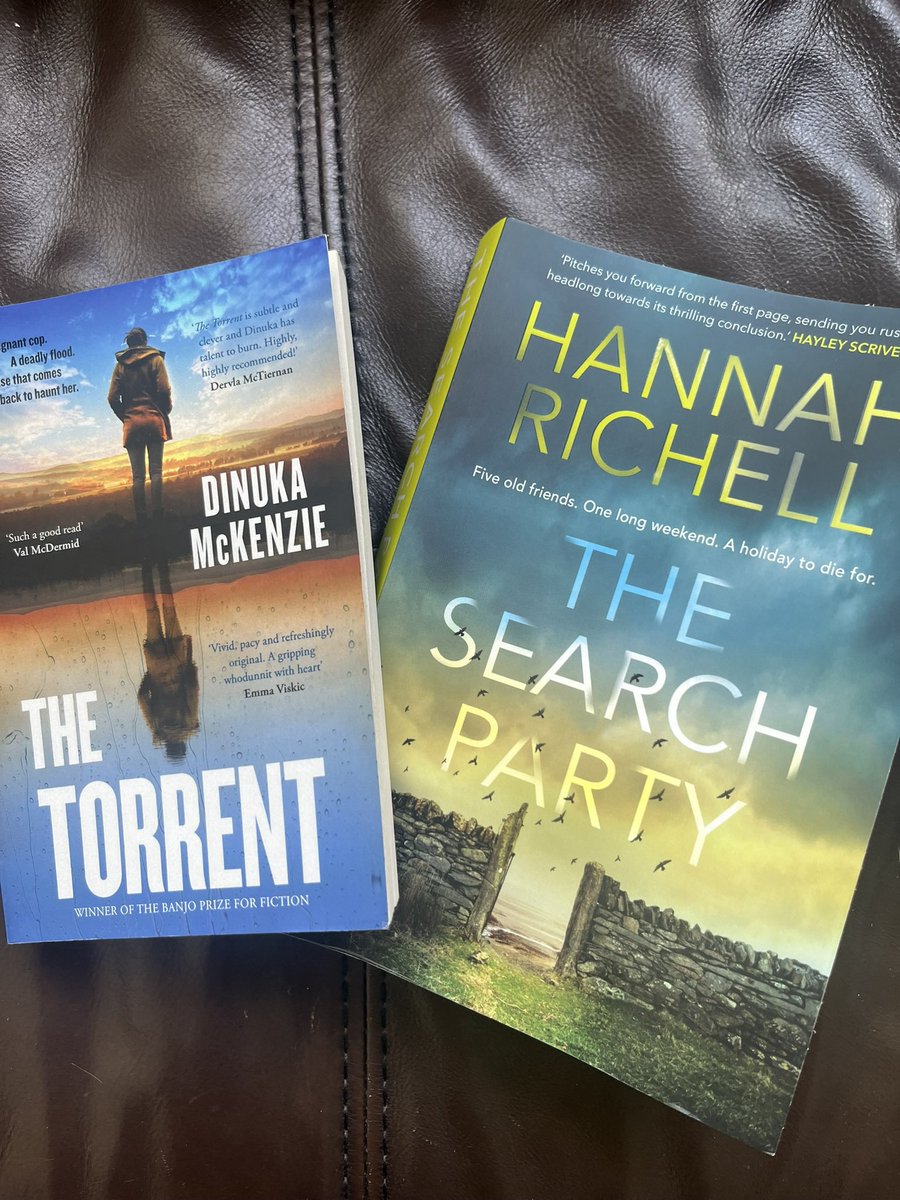 A lovely weekend of reading with two great suspenseful novels by amazing women writers.

I loved them both. Have you read them? Any suggestions for other books I’d like? 

#weekendreads #greatbooks #australianwomenwriters #bibliophile #booksbooksbooks #booklover